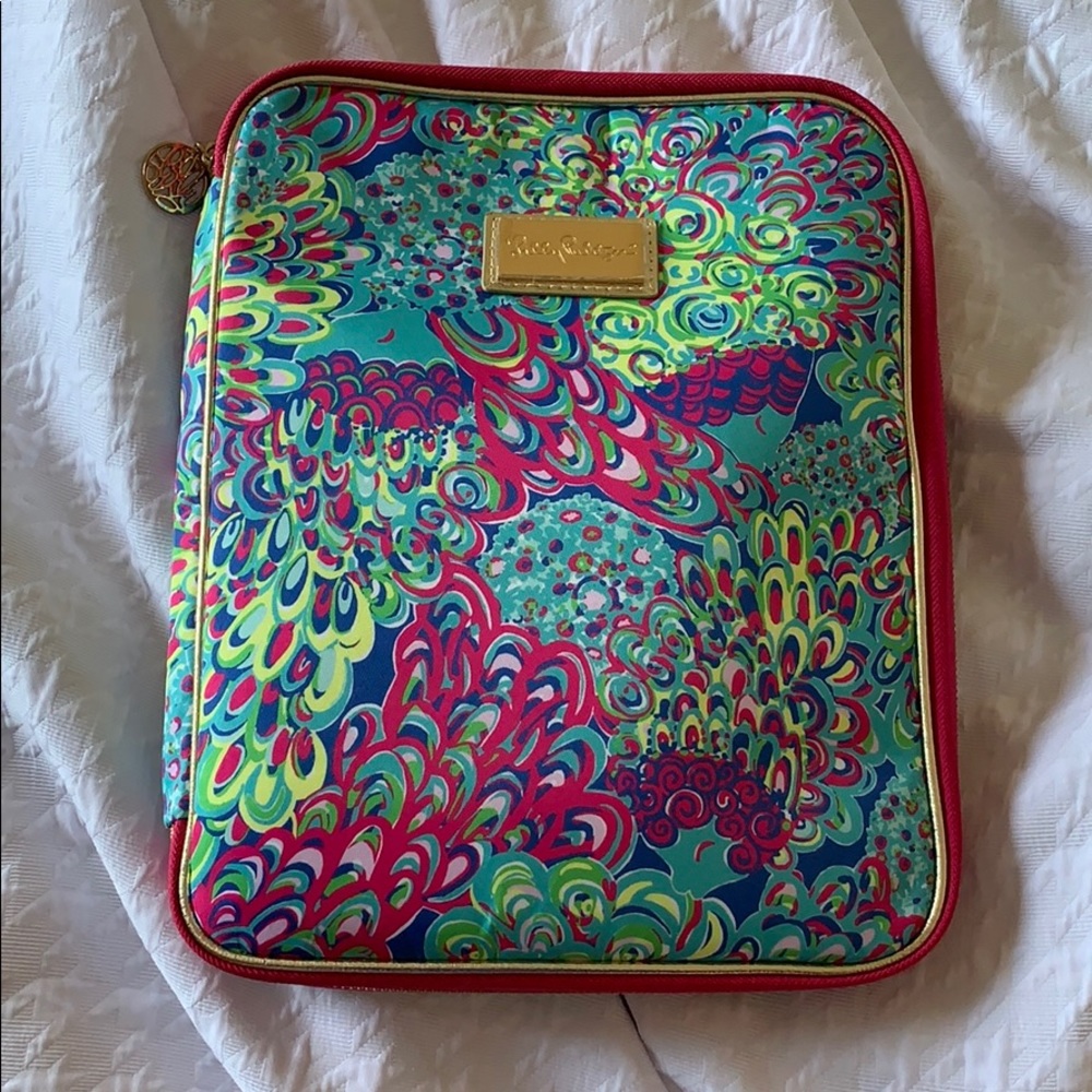 SOLD! Lilly Pulitzer agenda folio